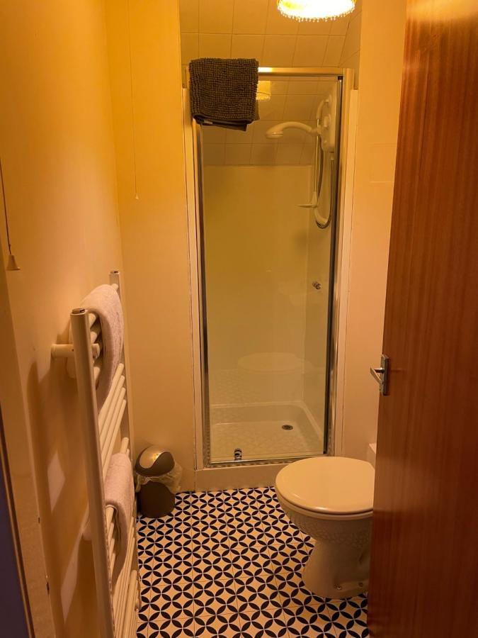 2 Bedroom Flat In Stornoway Town Centre Εξωτερικό φωτογραφία