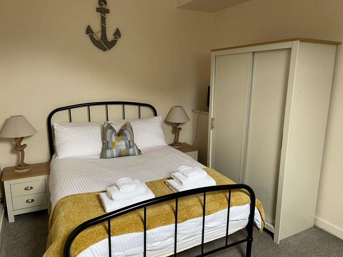 2 Bedroom Flat In Stornoway Town Centre Εξωτερικό φωτογραφία